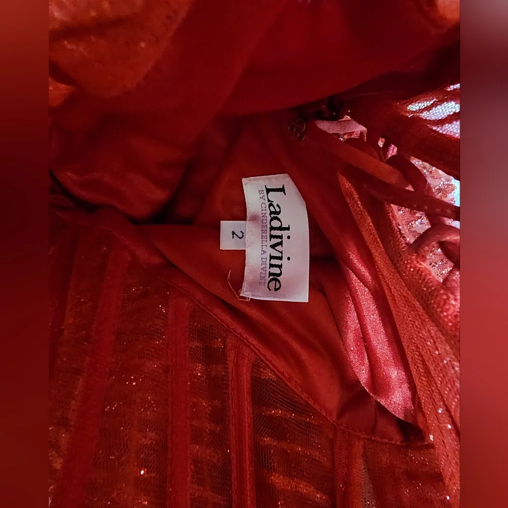 Red Short Beaded Glittery Homecoming Formal Corest Dress Size 2 - Picture 7 of 8